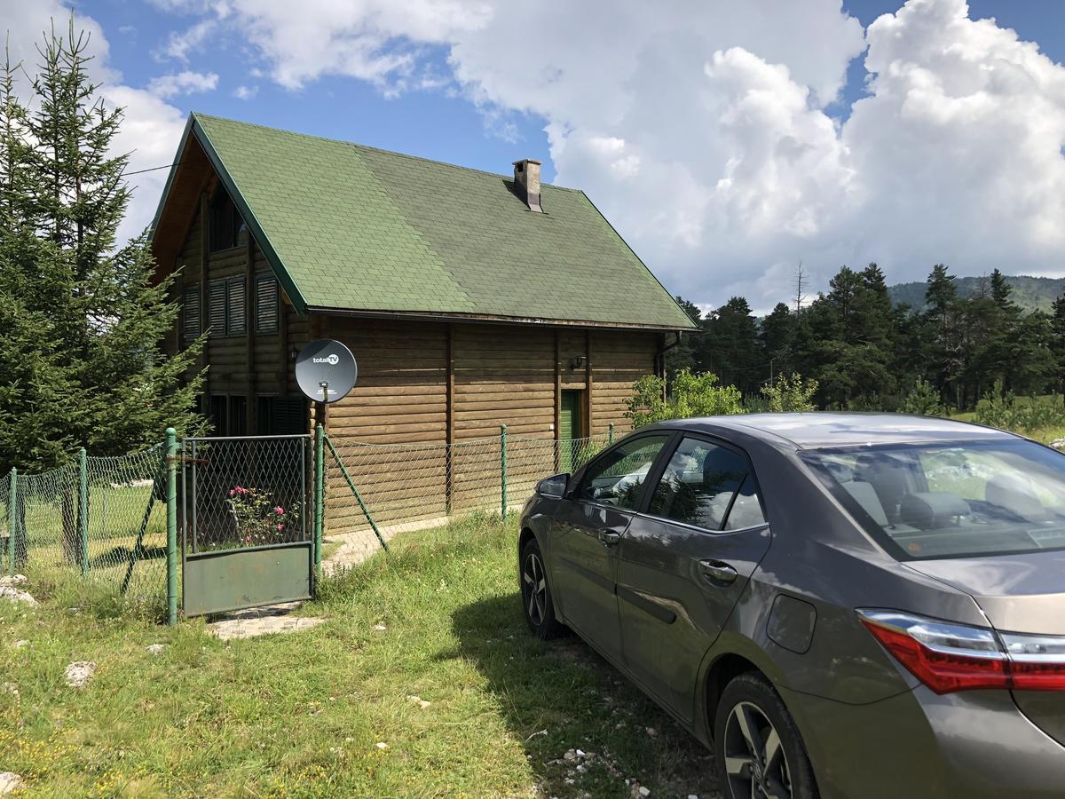 Kuca U Borju - House In Pines Lejlighed Žabljak Eksteriør billede