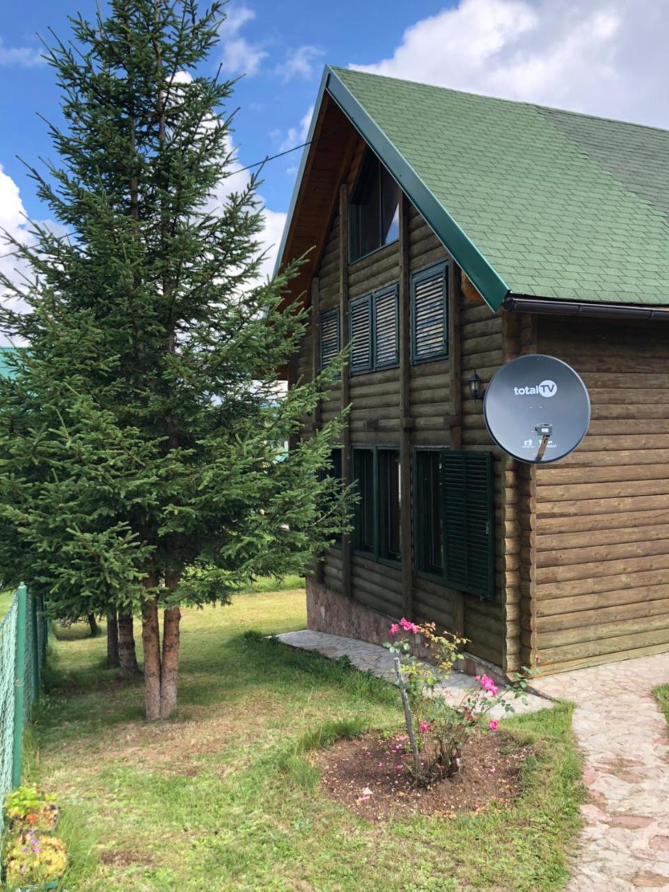 Kuca U Borju - House In Pines Lejlighed Žabljak Eksteriør billede