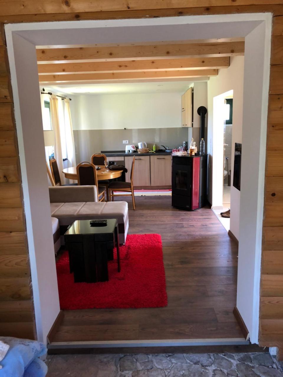 Kuca U Borju - House In Pines Lejlighed Žabljak Eksteriør billede