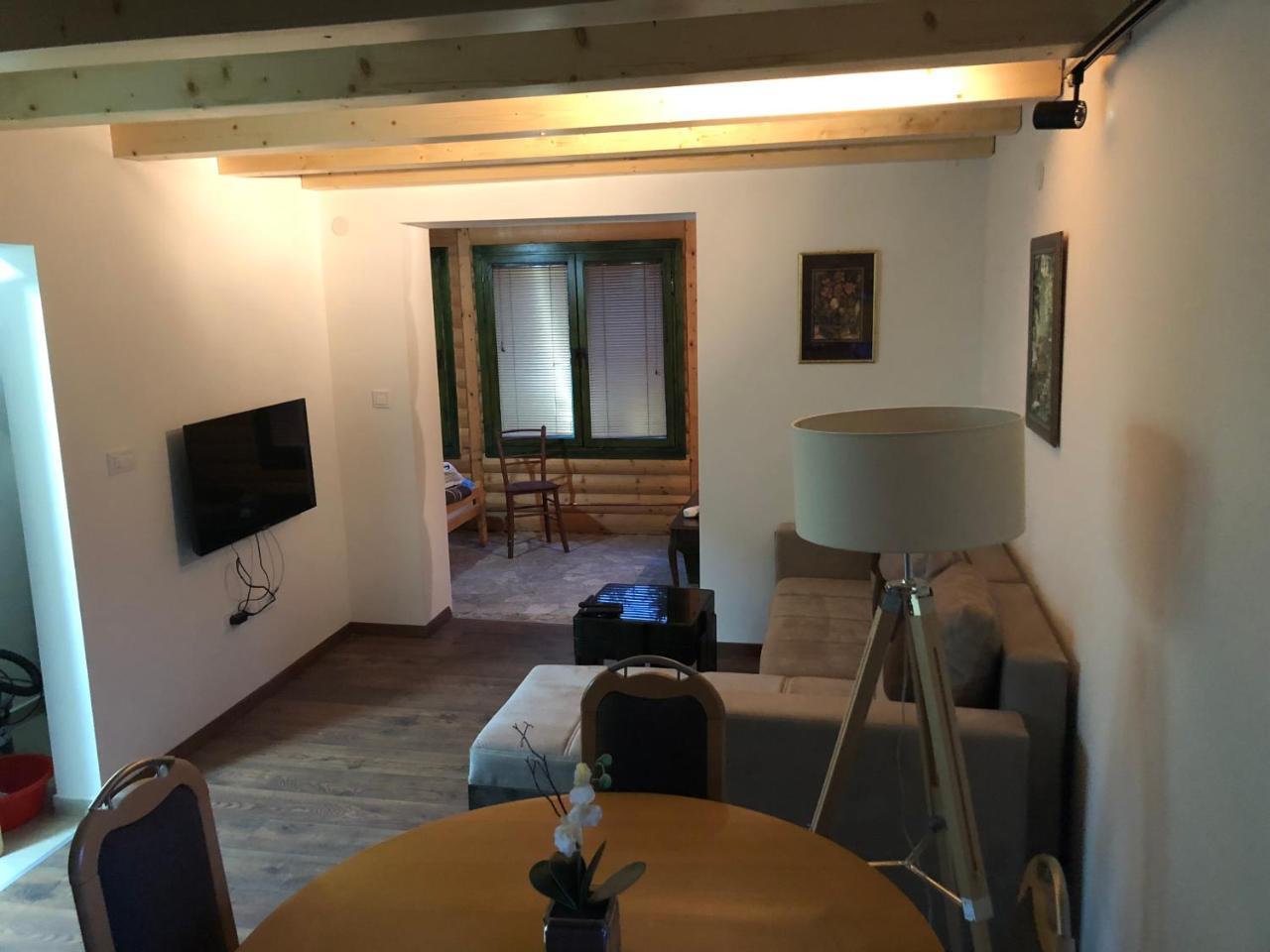 Kuca U Borju - House In Pines Lejlighed Žabljak Eksteriør billede
